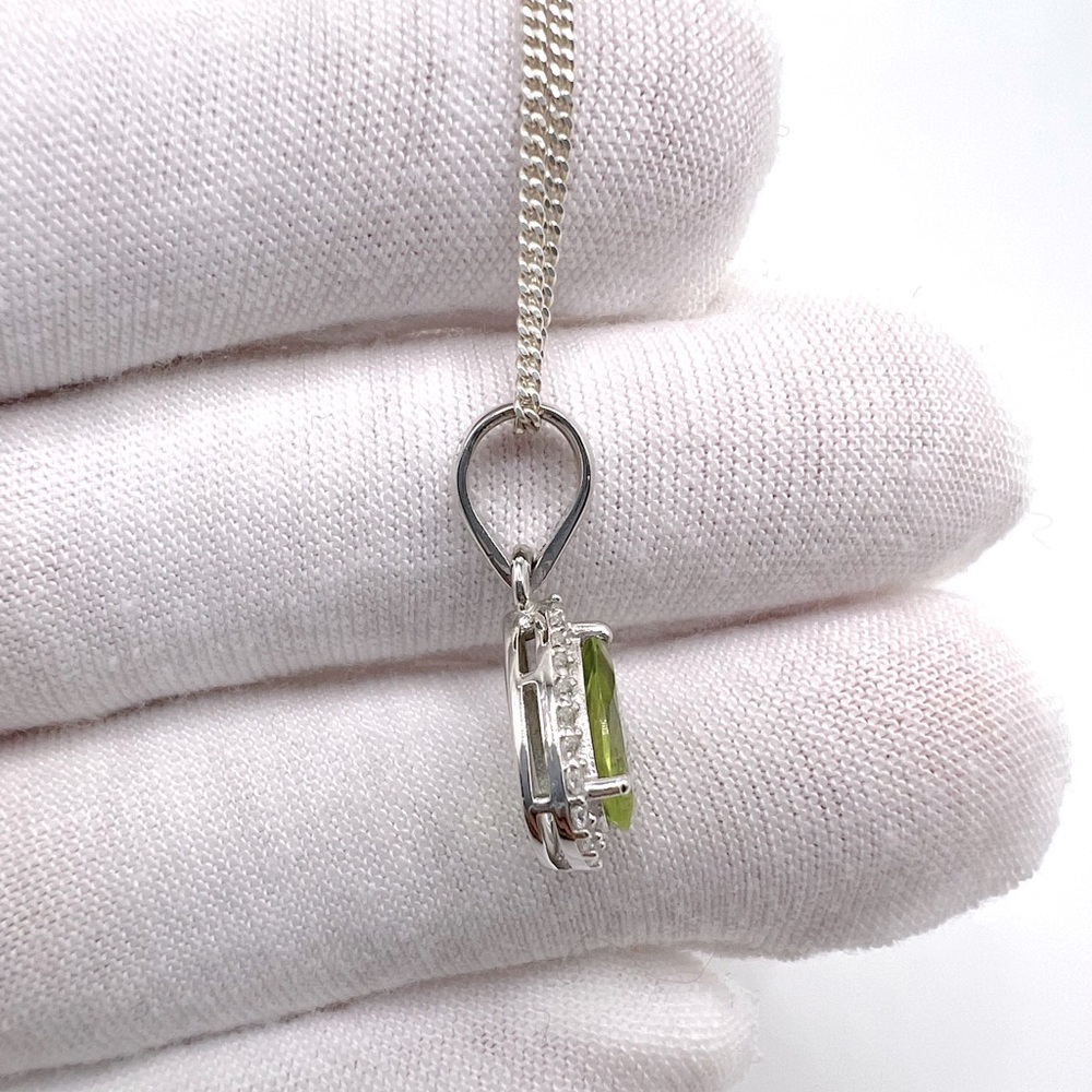 Genuine Peridot & Clear Cz .925 Sterling Silver Necklace - Picture 11 of 14